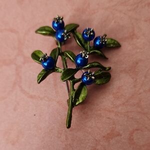 Elegant Blue and Green Leaf Brooch